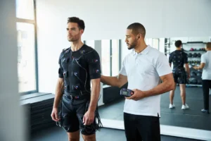 Séance d'électrostimulation en studio