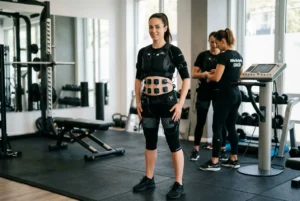 Combinaison d'électrostimulation EMS pour le ventre